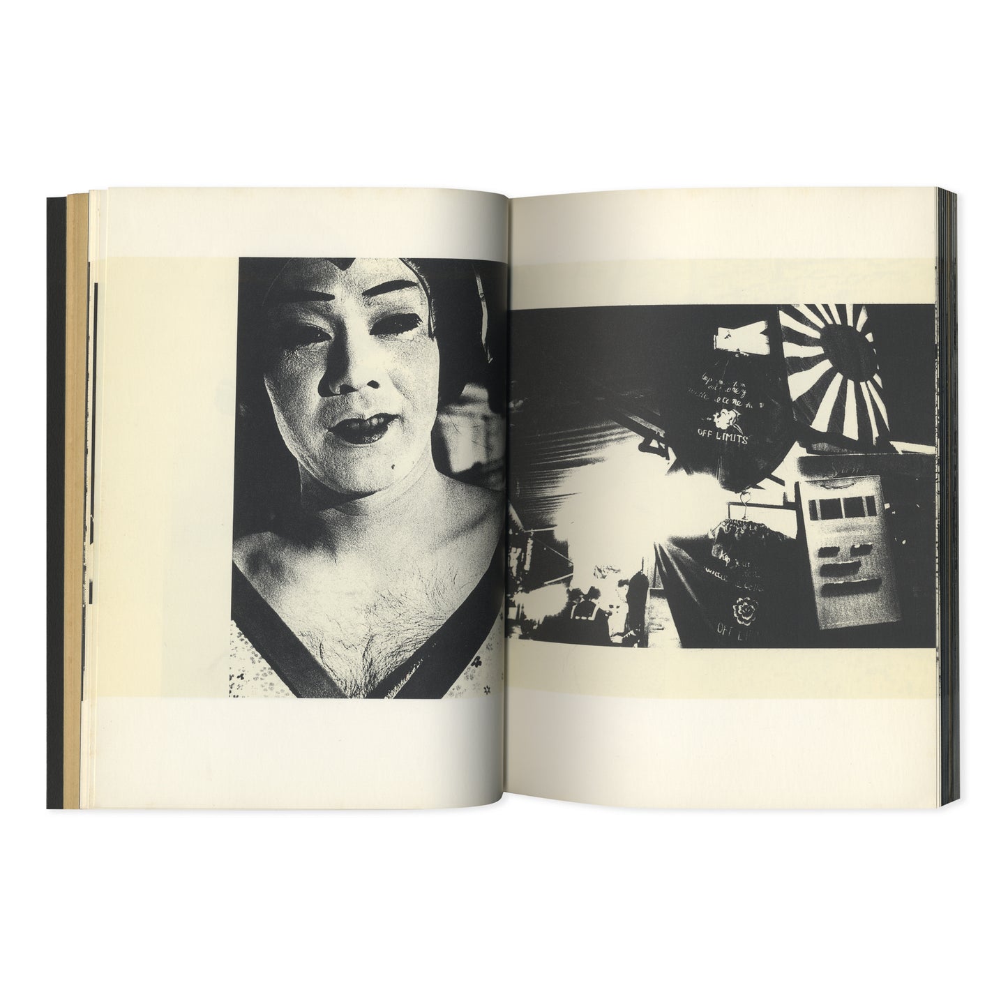 Nippon Gekijō Shashinchō (A Photo Theater)